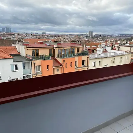 S Nadhernym Vyhledem Apartman